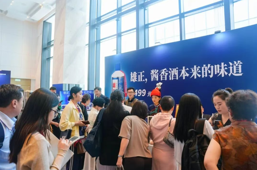 一瓶难求！雄正酱香酒杭州受热捧 解码高端圈层的投资逻辑